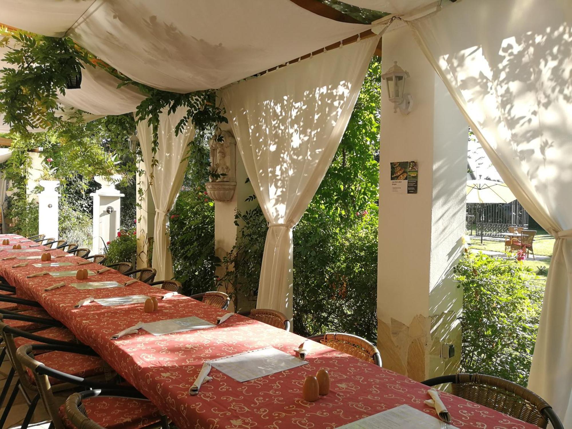 Mediterran Hotel Juwel Karlstein am Main Bagian luar foto