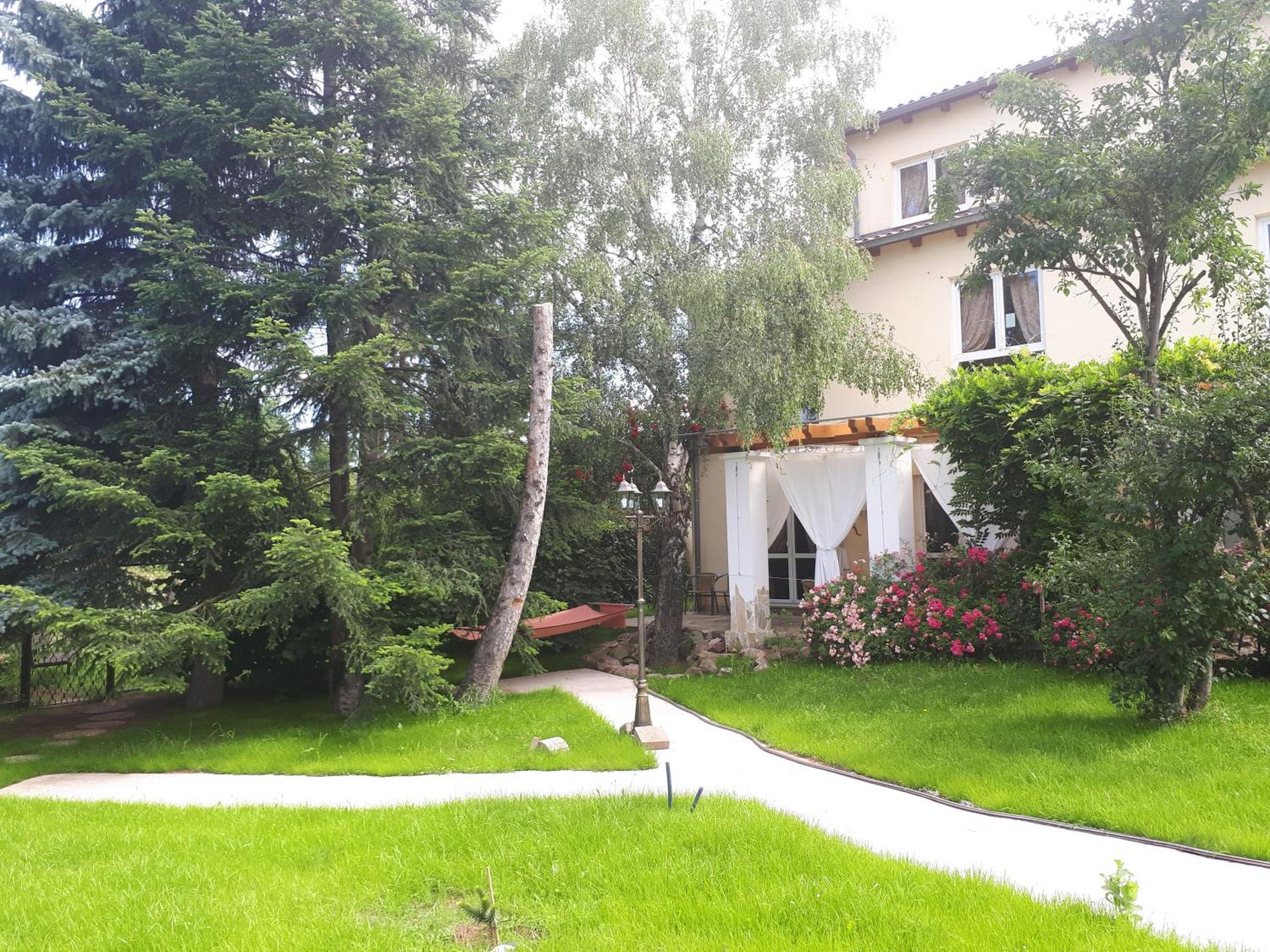 Mediterran Hotel Juwel Karlstein am Main Bagian luar foto