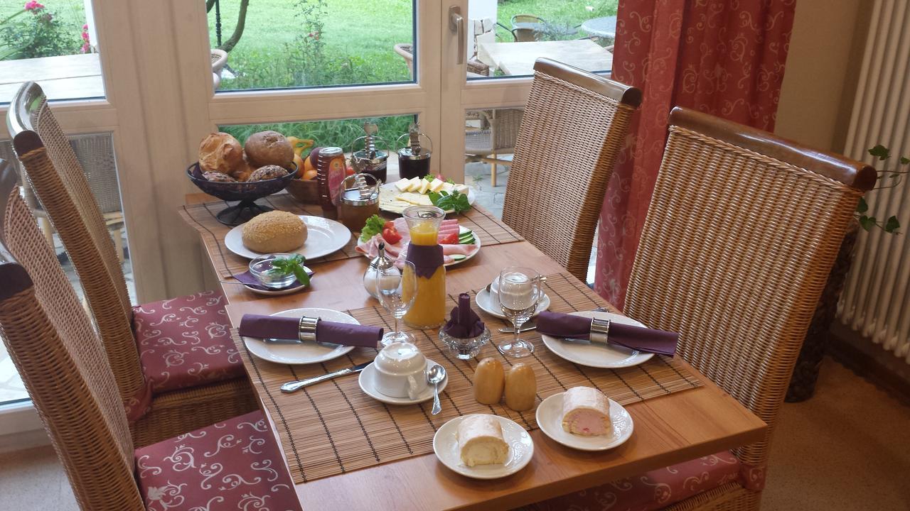 Mediterran Hotel Juwel Karlstein am Main Bagian luar foto